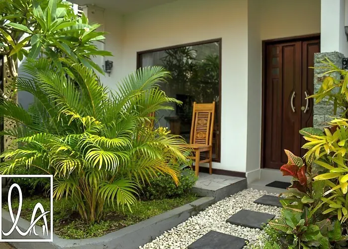 Apartahotel La House