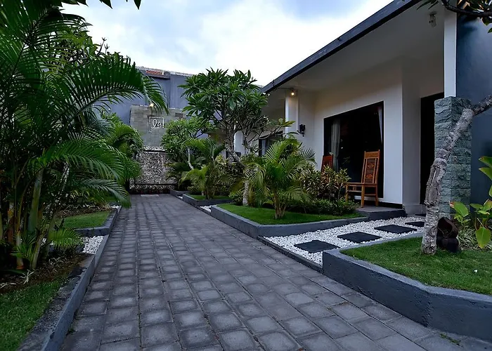 Apartahotel La House