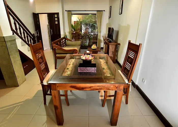 La House Seminyak