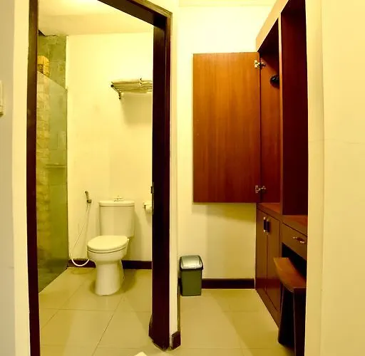 La House Apartahotel 3*