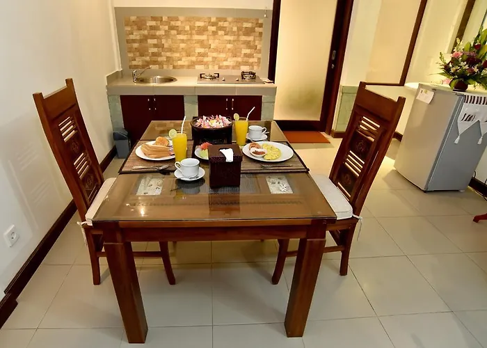 La House Apartahotel 3*